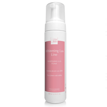 (Buy 1 Get 1 Free) Whitening Lux Foam 200ml