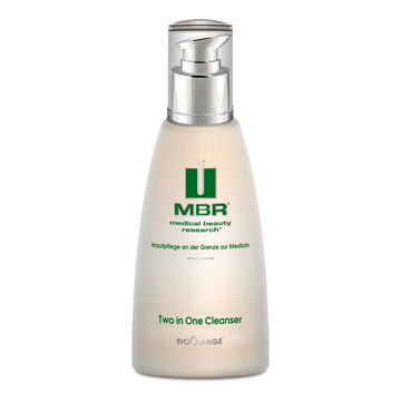 BioChange Two In One Cleanser 200ml